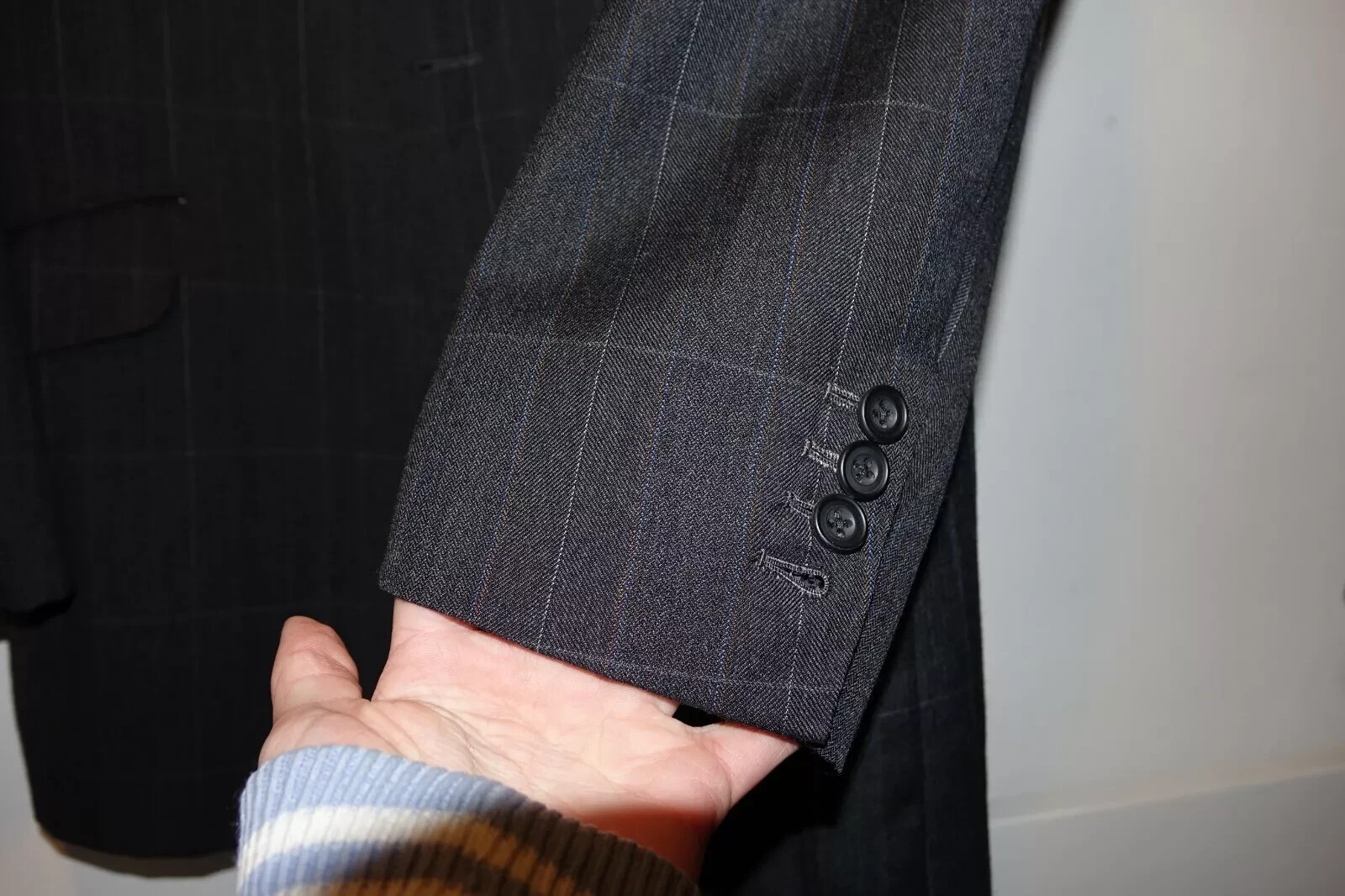Recent Immaculate Bespoke, Savile row Sportcoat, … - image 3
