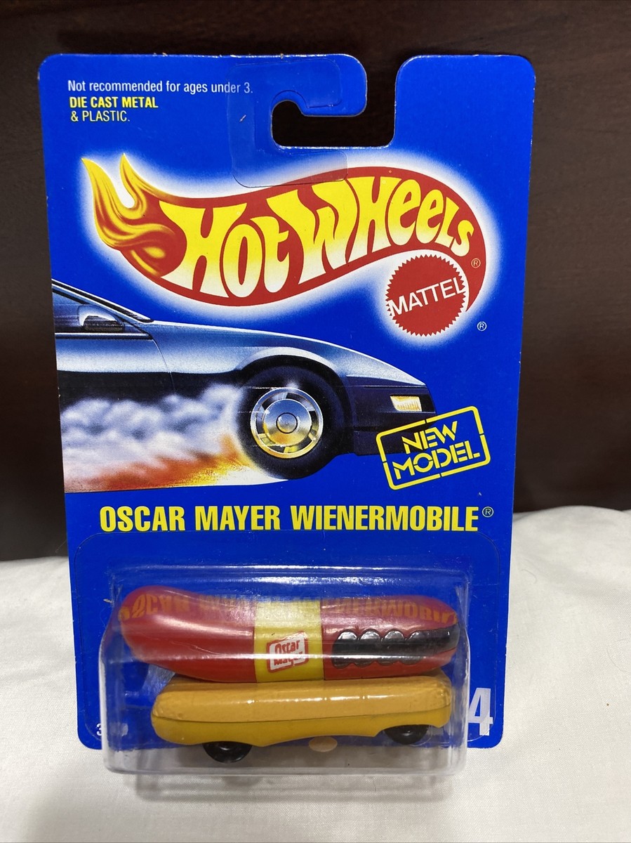 Hot Wheels 3029 Oscar Mayer Wienermobile Collector No. 204 for