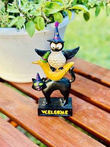 VTG Halloween Totem Pole Owl Perched On Yellowv Bird Resting On Black Cat SPOOKY - Picture 3 of 15