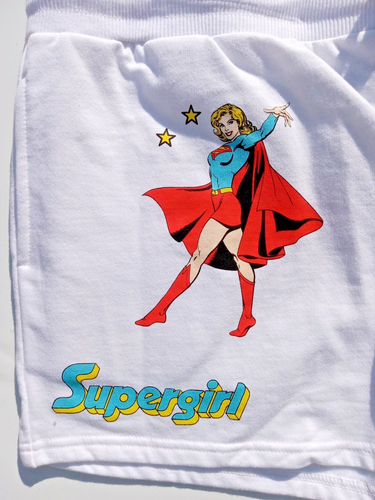DC Comics Justice League Women's Graphic Shorts, 4” Inseam, Size XXL (19) - Picture 6 of 9