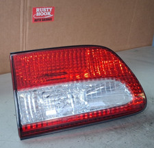 2002 Toyota Sienna Tail Light Driver Left Side 7443 2002 Toyota Sienna Tail Light Driver Left Side 7443