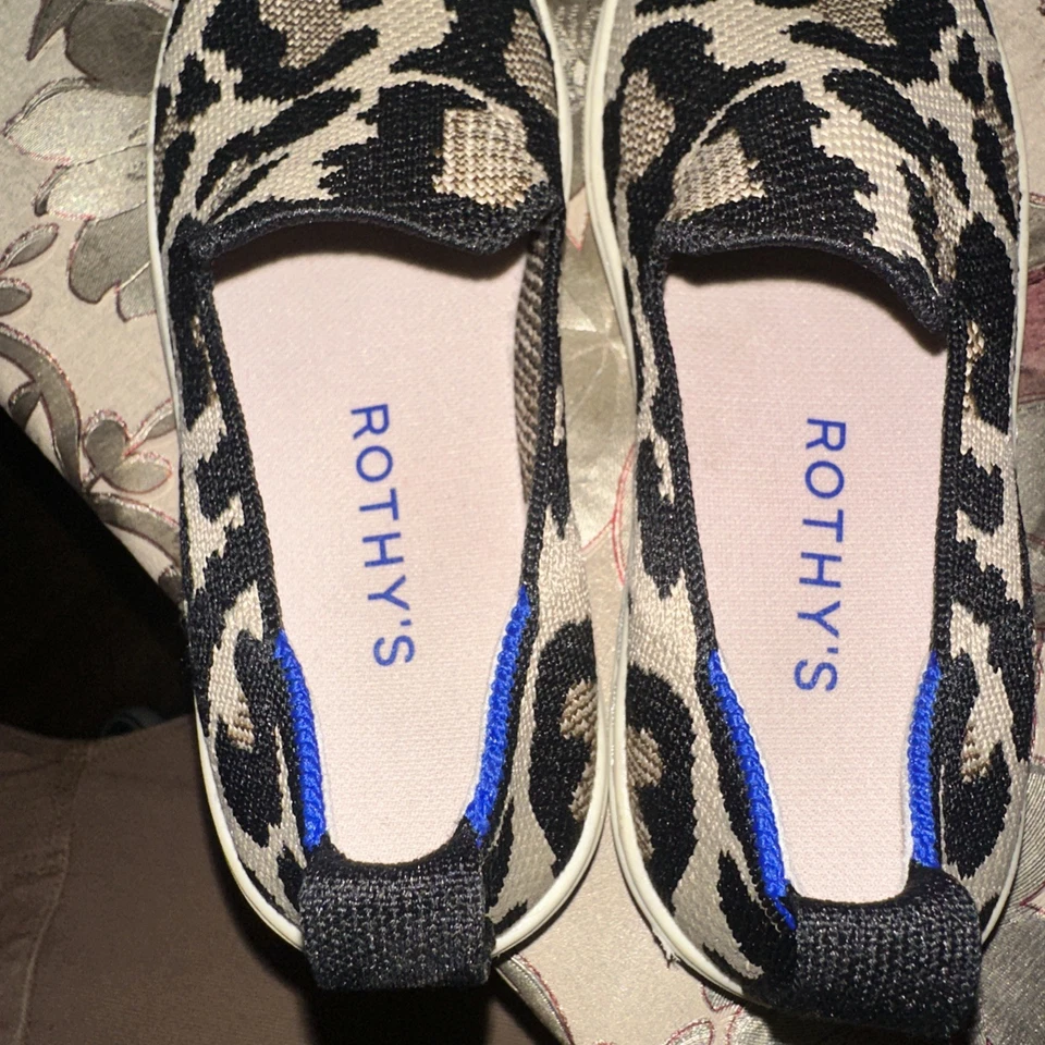Rothy's "The Sneakers" Shoes Loafers Youth Kids Size 13 cheetah  Slip On Flat - Image 4 of 4