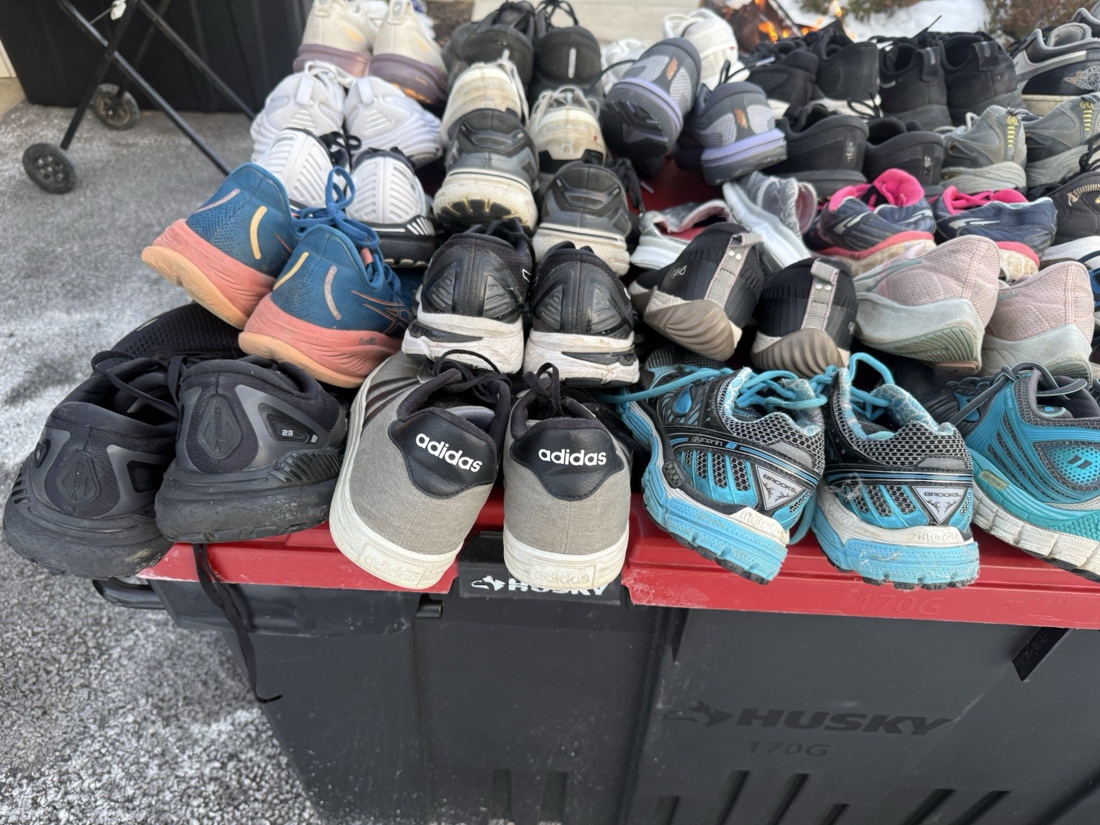 Lot of 45 Pairs Of Shoes | Hoka | Brooks | Jordan | Please Read Description ⚡️ thumbnail 3