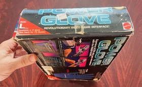 NES Nintendo Power Glove CIB - Box - Manual - TESTED - 2 Games Free shipping !