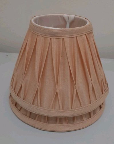 Pair of Vintage Cream Pleated Faux Silk Lampshades Traditional Small - Bild 9 von 9