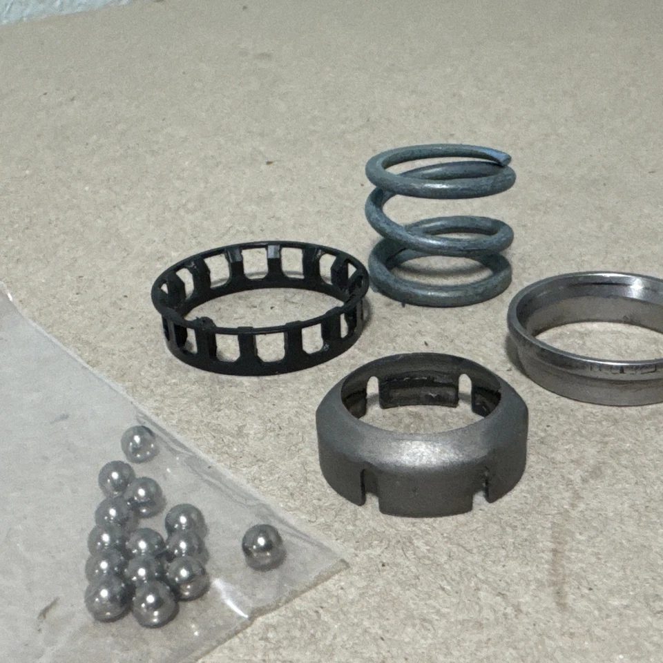 Kit de cojinete superior columna de dirección inclinable GM Chevy Cadillac Spring Race Gmc Olds Foto 3 de 4