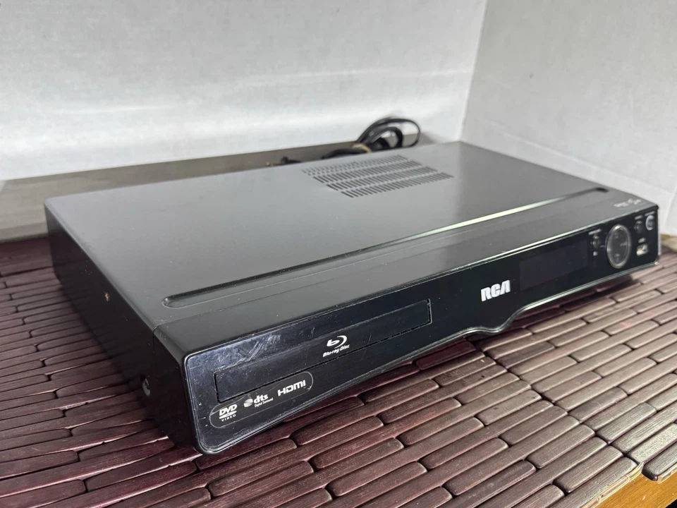 RCA RTB1023 Blu-ray Home Theater Receiver - No Remote - Tested & Works - Image 2 of 4