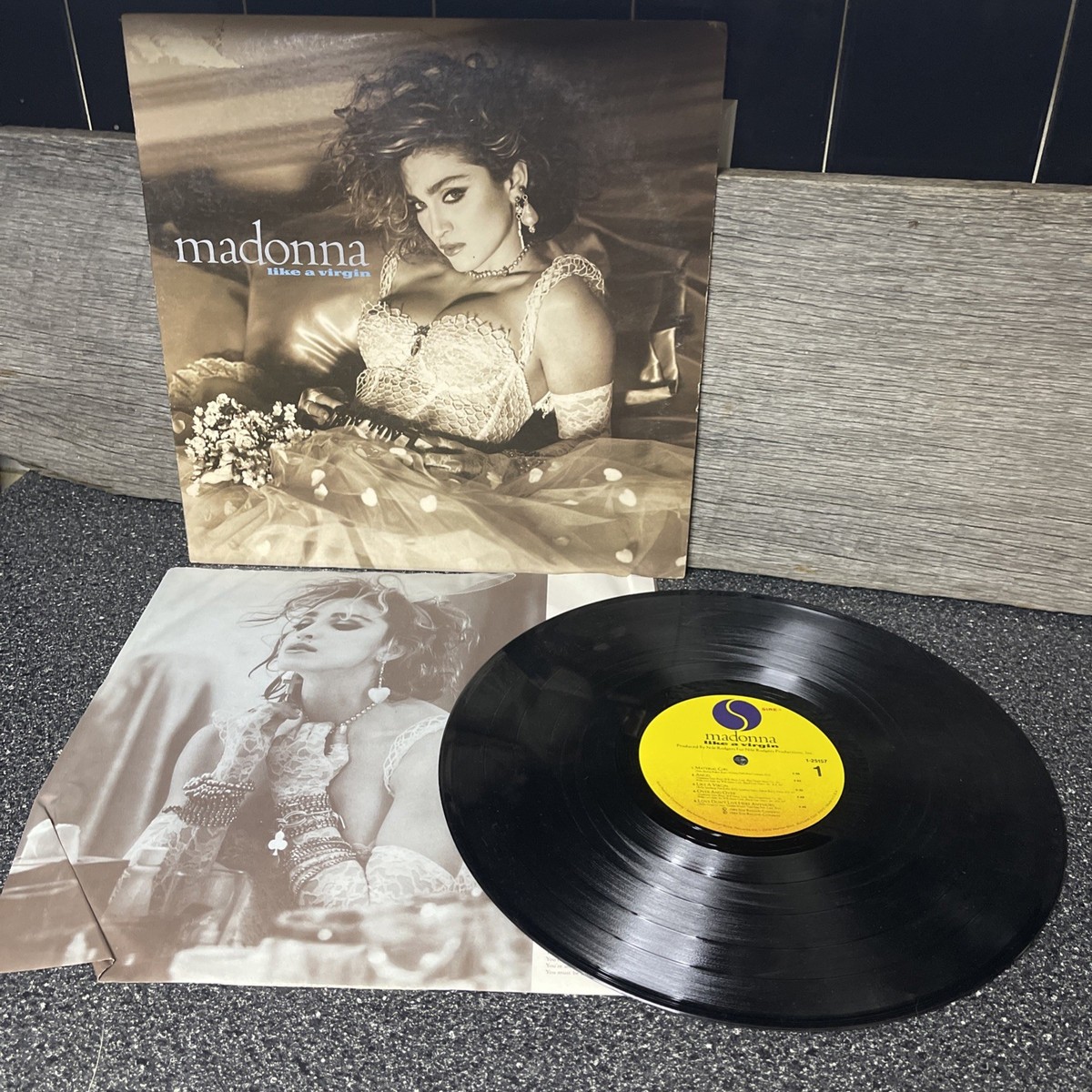 Madonna - Like a Virgin - Upside Down Back- 1984 Vinyl LP - 1st
