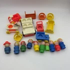 Vintage Fisher Price Little People Lot of 20- Wood & Plastic People Nursery Car