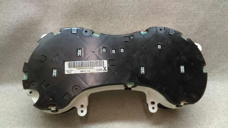 Speedometer Instrument Cluster Fits 00-03 PONTIAC GRAND AM GT O33-171701 - Image 4 of 4