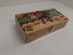 NISB LEGO 6032 Knights Kingdom "Catapult Crusher" RETIRED