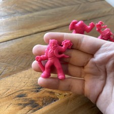 Monster In My Pocket Series 2 Neon Pink