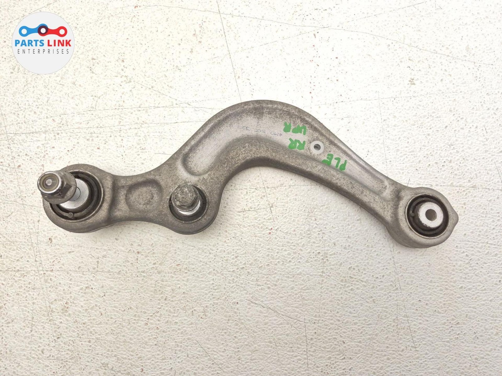2016-20 BENTLEY BENTAYGA REAR RIGHT UPPER CONTROL ARM WISHBONE PASSENGER LEVER