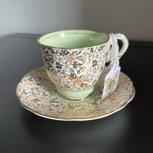Royal Stafford Bone China Teacup And Saucer Vintage Pastel Green & Gold Chintz - Picture 5 of 8