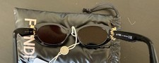 Fendi Sonnenbrille in Schwarz / Fendi Sunglasses- Woman Black 