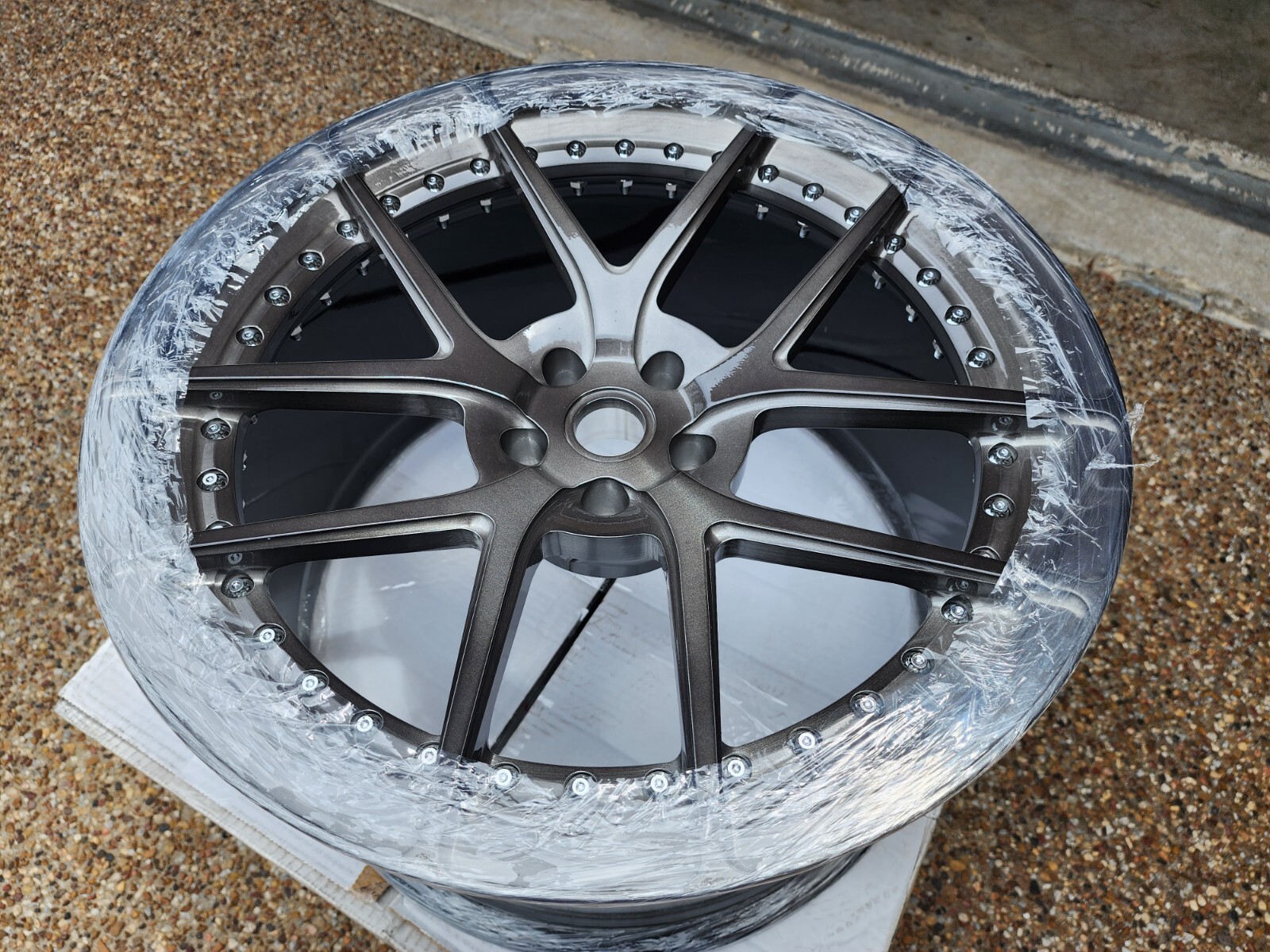 MODULARE B18 BRUSH 2 PIECE FORGED 20" WHEEL SET ONLY FOR FERRARI F430 & 360