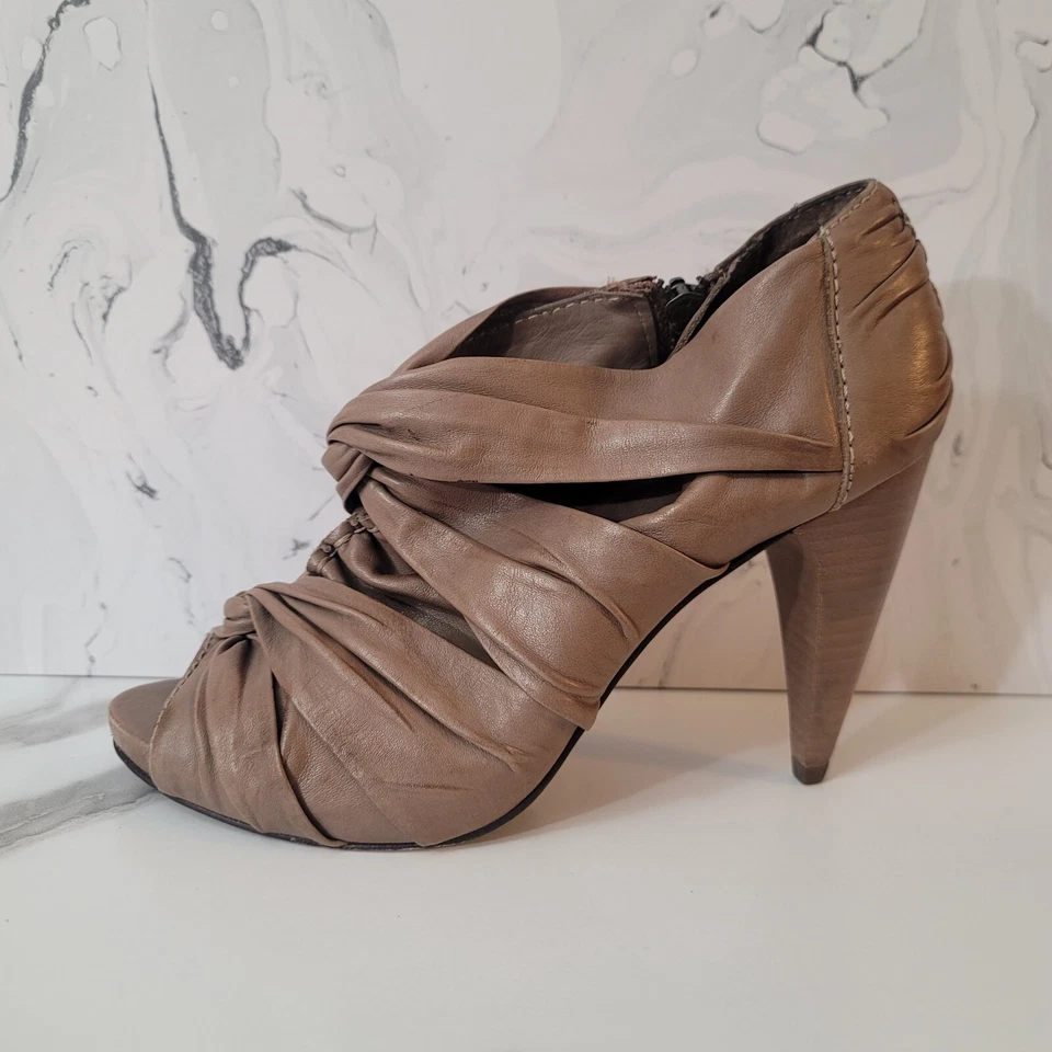 Zapatos al tobillo de cuero Spitafields color topo All Saints tostado para mujer talla 39EU EE. UU. 8 Foto 2 de 4