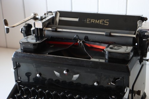 Rare Antique Black HERMES Desktop Typewriter - SWISS MADE - Picture 7 of 21