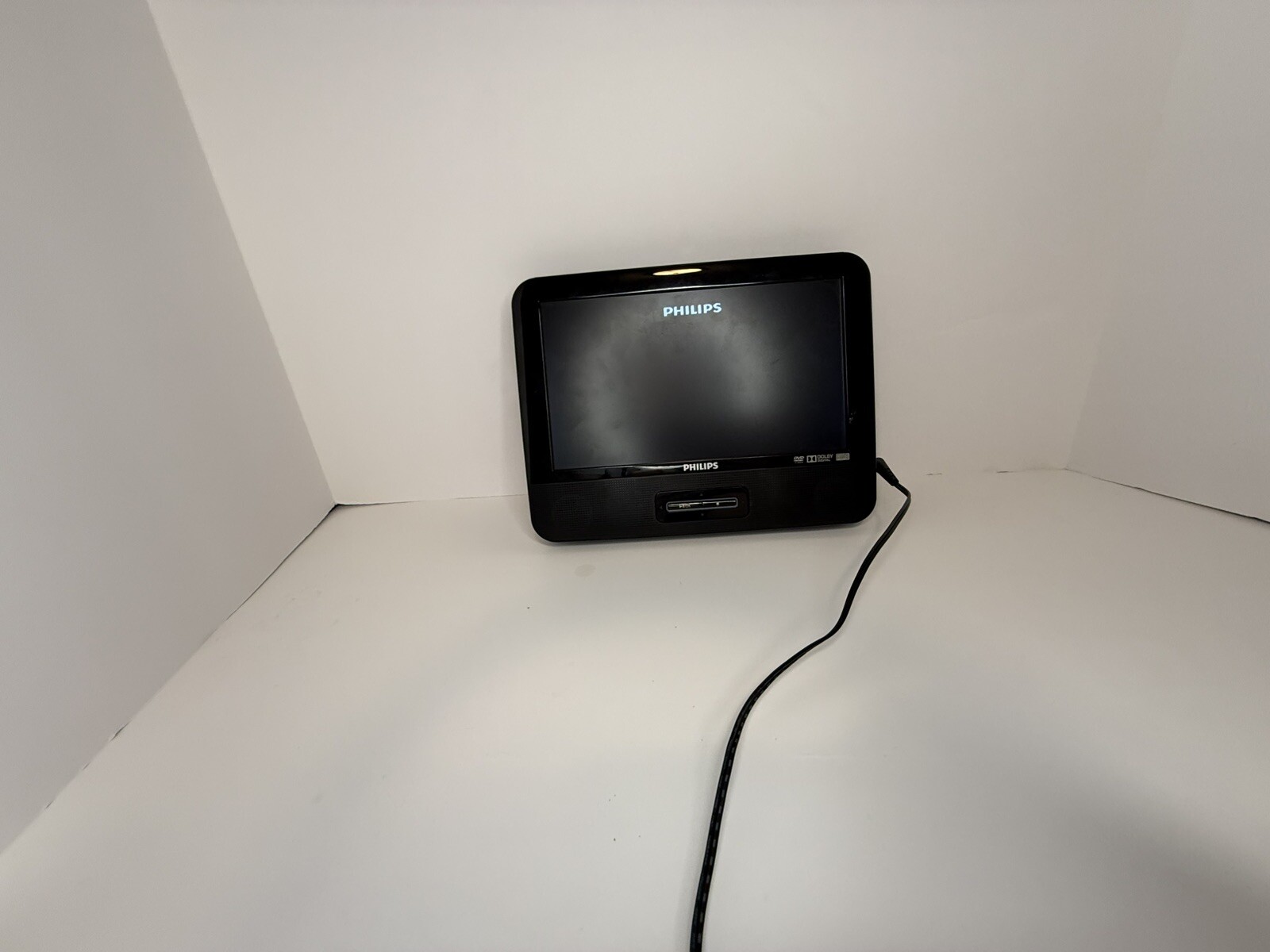 Philips Portable DVD Player with HDMI and USB Playback-image