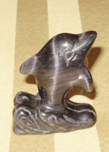 CERAMIC BLACK DOLPHIN  - Tail Skimming Water  (m997) - Picture 1 of 3