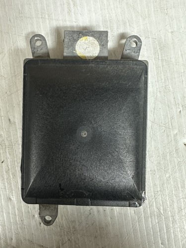 Módulo radar punto ciego parachoques derecho Audi A5 2008-2009 8K0 907 566 B - Imagen 2 de 4