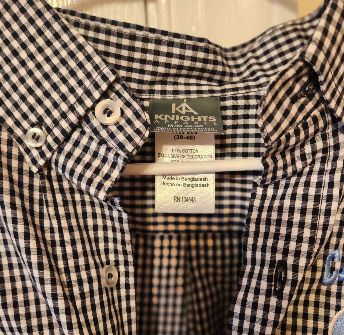 N Knights Apparel Men's Size Medium North Carolina Button down