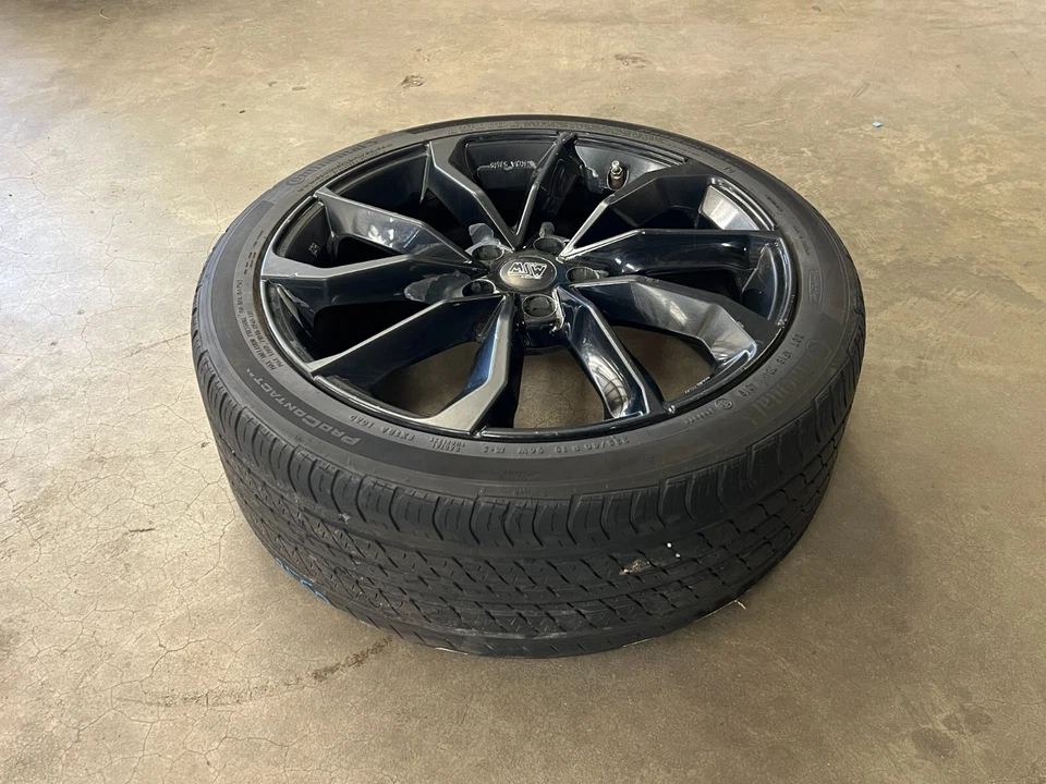 ⭐2014-2019 MERCEDES BENZ CLA45 AMG MSW LLANTA NEUMÁTICO 235/40/19 8X19 LOTE 2560 Foto 3 de 4