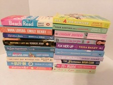 Create your own lot of Romance Novels for Young Adults, Beach Read byEmily Henry