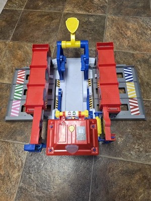 Spin Master PAW Patrol Big Truck Pups 21.5'' Transforming Playset