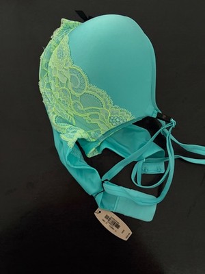 3 Victoria Secret BH's neu 80 D Push Up ( 36 D USA)