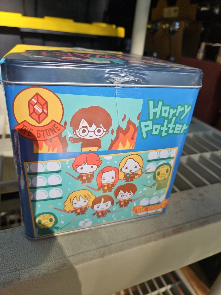 Hallmark Harry Potter Mini Valentines Day Cards and Stickers With Tin Box - Image 2 of 3