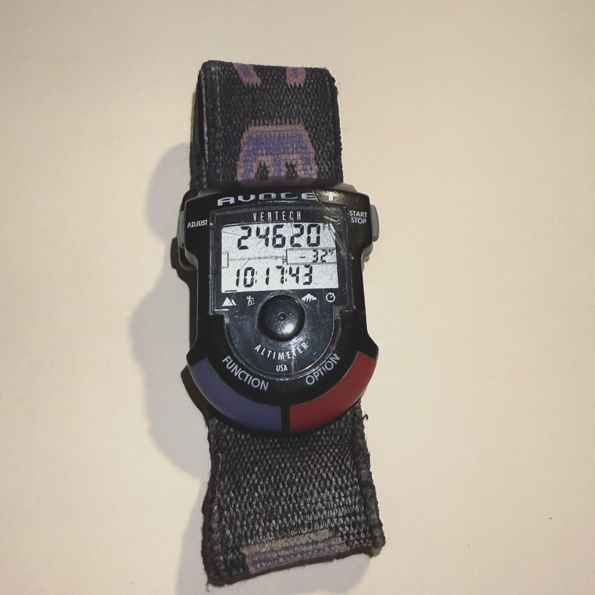 Vtg Avocet Altimeter Watch Vertech Digital Hike Ski Snowboard New