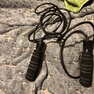 Speed Rope Skipping Jump Rope Speed Cardio Black Weighted Thick Padded Grips