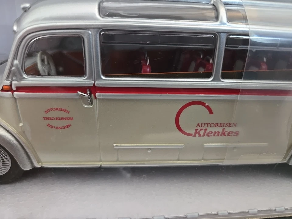 Minichamps Mercedes Benz 0 3500 Klenkes Reisen (439) escala 1/43 - Imagem 2 de 4