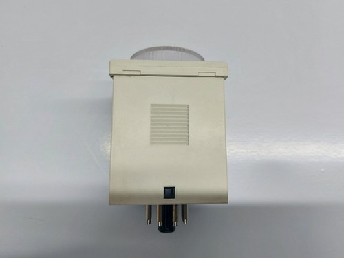 Autonics at8n Timer 0-5 Min - Picture 5 of 7