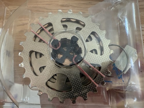 Cassette Campagnolo 8 velocidades Campy 13-26 RARO COMO NUEVO DE COLECCIÓN - Imagen 6 de 9