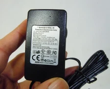 NEW AC 100V-240V Converter Adapter DC 12V 1.25A Power Supply 5.5mm x 2.1mm QTY