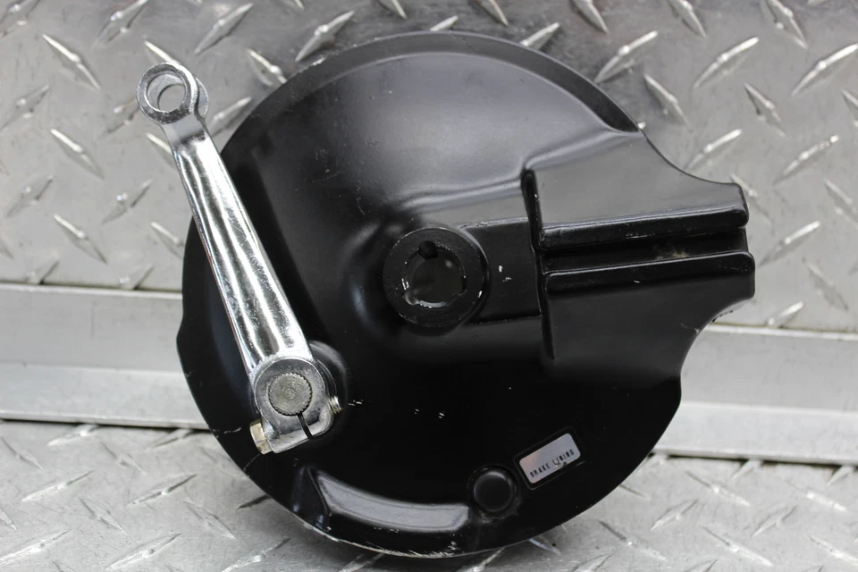 Yamaha DT250 1978 freno de tambor trasero 438-25320-10-00 Foto 2 de 4