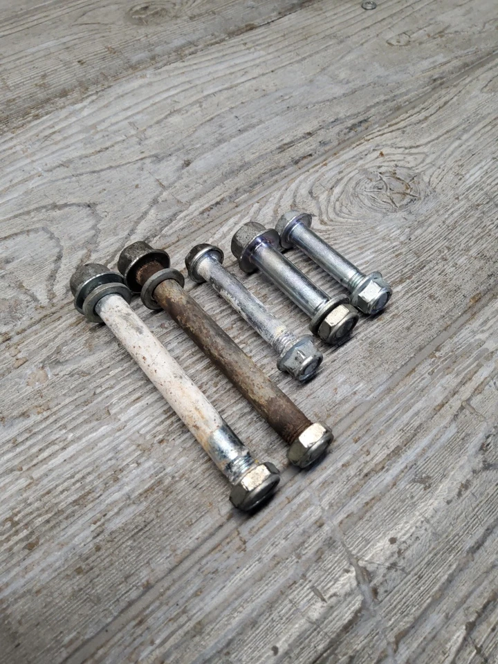 17 17-20 Yamaha YZF-R6 YZFR6 2017 pernos de montaje de amortiguador trasero Foto 2 de 4