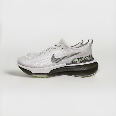 NIKE Invincible 3 Premium Running Shoes Womens 7.5 Bone Volt Khaki FQ5027-001