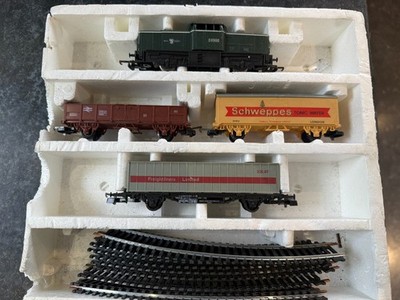 Lima Zugset HO British Rail Centre Cab Diesel - D8900 + 3 Waggons + Gleis