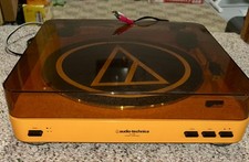  RARE  Audio Technica AT-LP60 Turntable - Orange - Great Condition