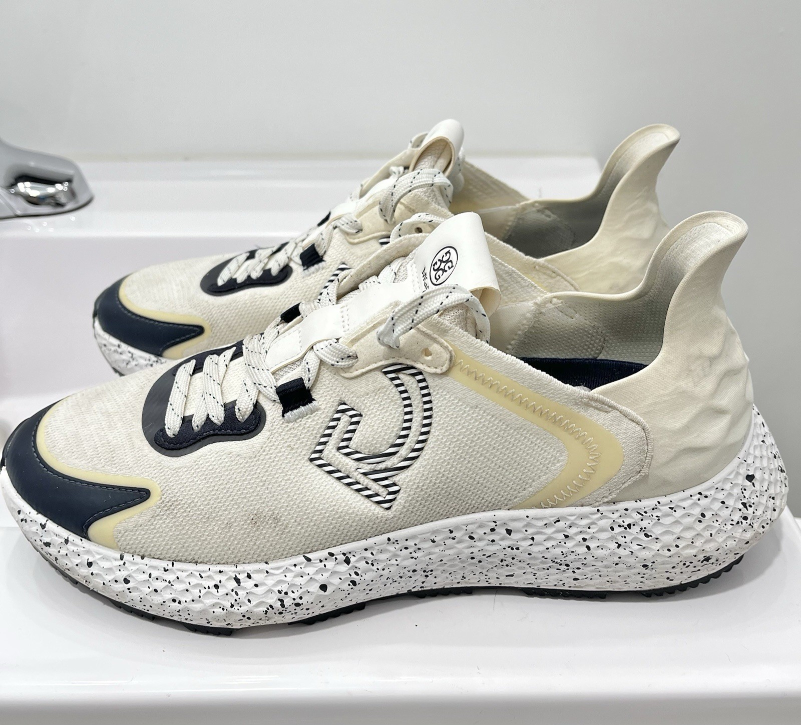 Specks & Stripes G4ma23ef43 Size 9