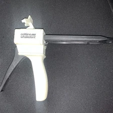 Coltene Whaledent Ds74 1:1/2:1 Dispensing Gun.