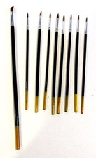 Lot of 9 Brown Bristled Paint Brushes For Acrylic  Oils - NWOT  9 