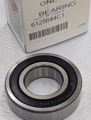ちひろ 6125644C1 International Clutch Pilot Bearing NTN 6206C3 Sealed