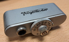 Vintage Voigtlander shoe mount rangefinder in metres 93/184 in case