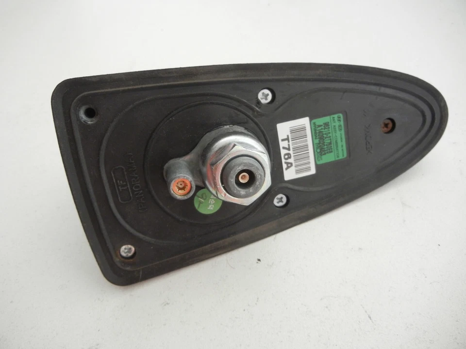 ANTENA ALETA TIBURÓN HYUNDAI GENESIS 2008-2014 NEGRA 96555-3M850VB2 OEM Foto 4 de 4