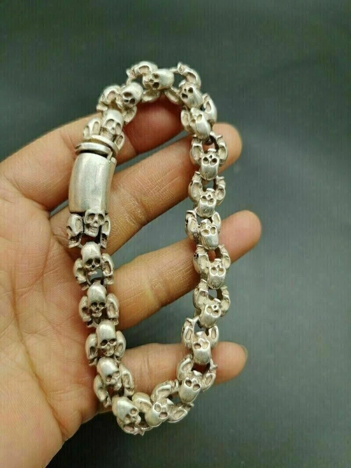 Old Chinese tibet silver hand-carved Skull lucky Bracelet - Image 2 of 4