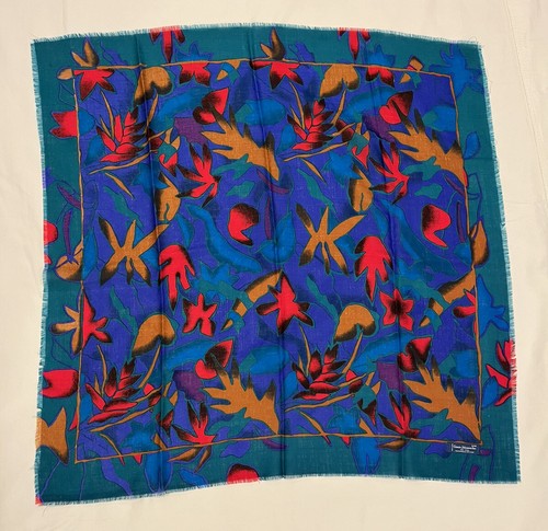 Vintage Ginnie Johansen Right Red Green Blue Wool Fringe Edge Scarf 34" - Picture 6 of 8